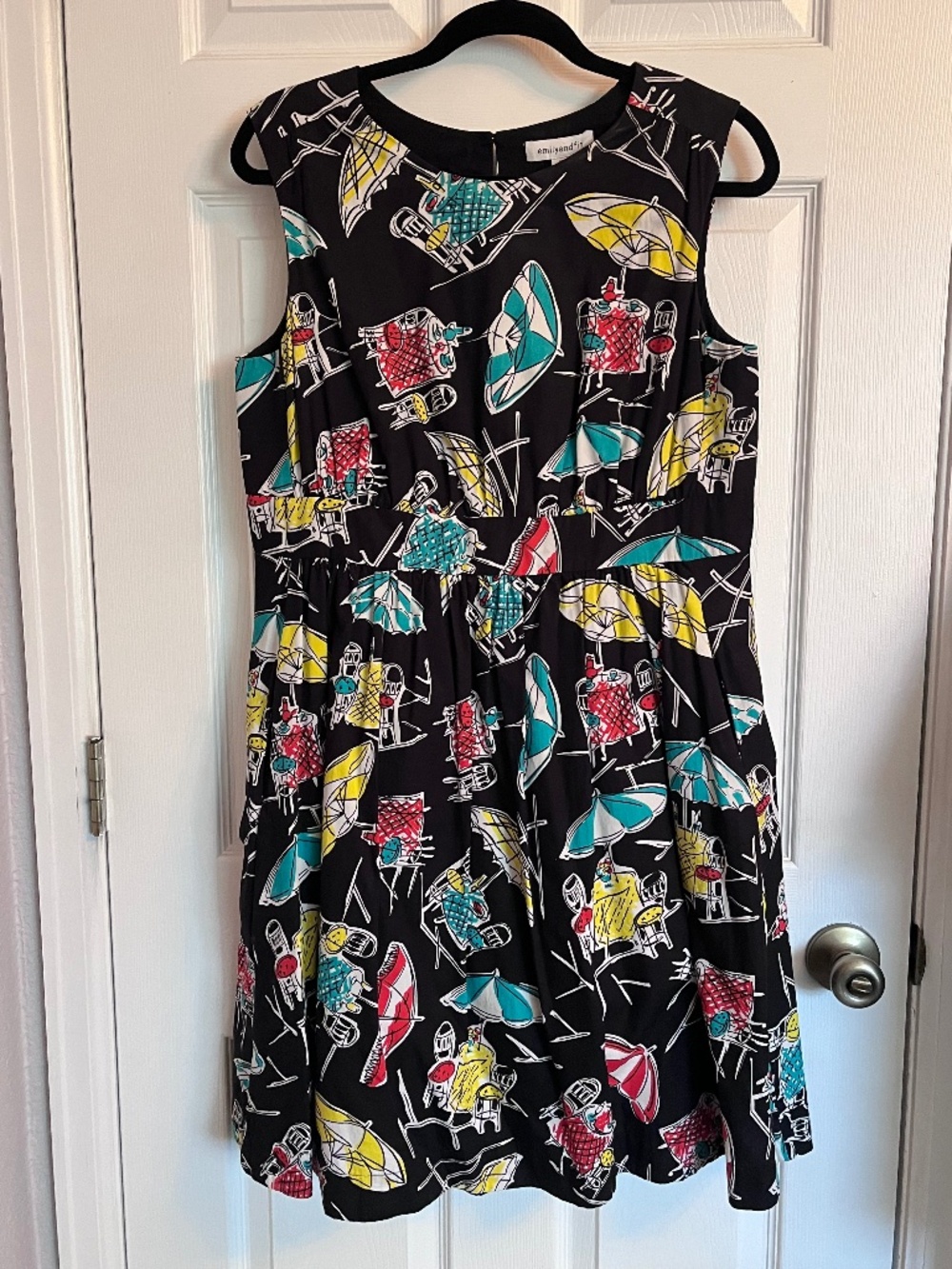 Emily and Fin Alfresco Feast Frankie Dress Beach Cafe Umbrella Print XL UK 16
